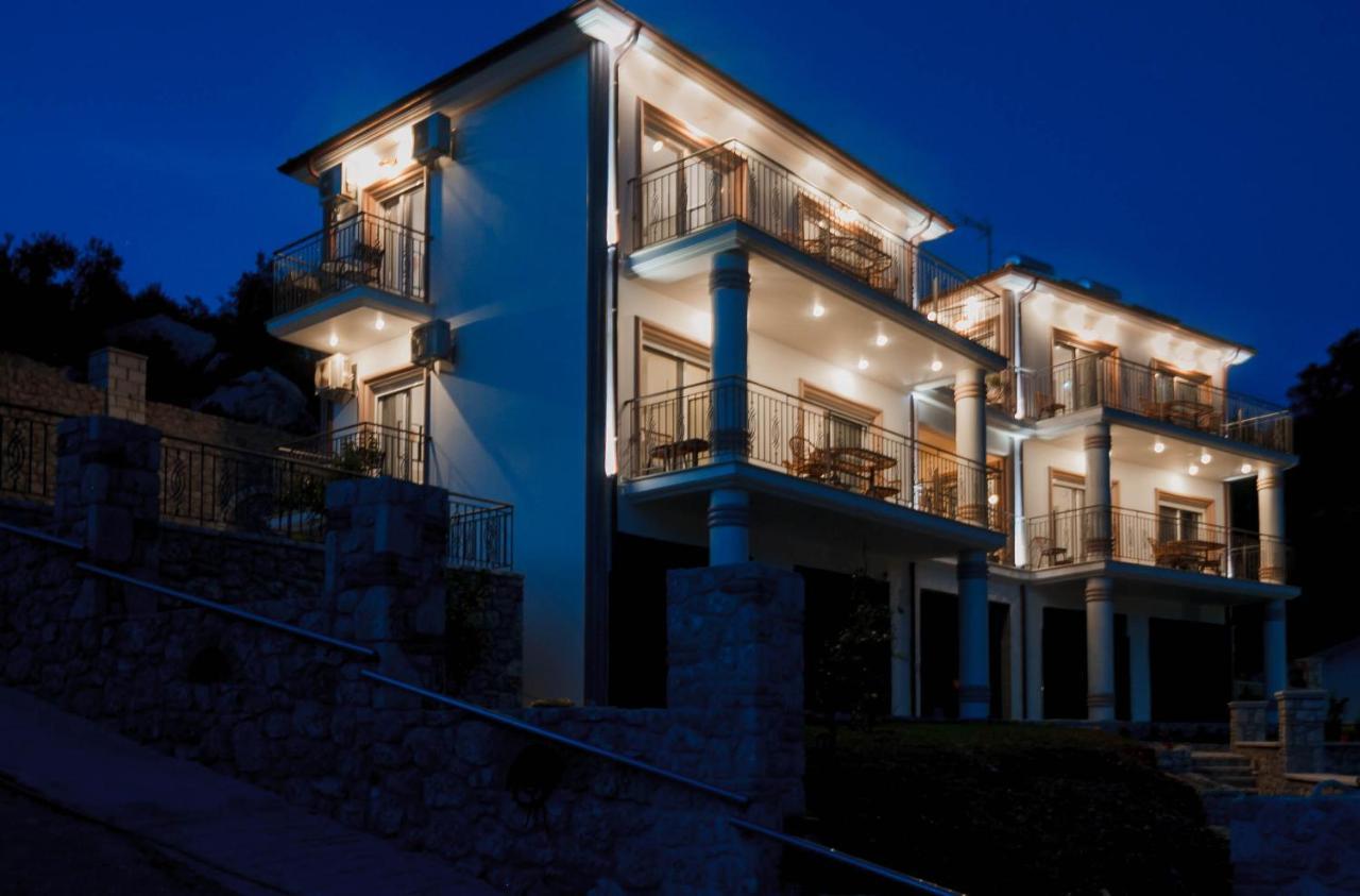 Natura Luxury Suites Parga Eksteriør billede