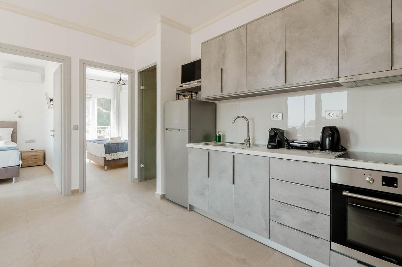 Natura Luxury Suites Parga Eksteriør billede