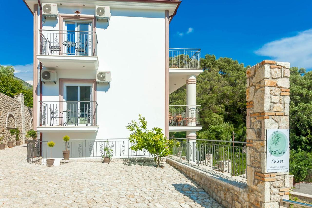 Natura Luxury Suites Parga Eksteriør billede