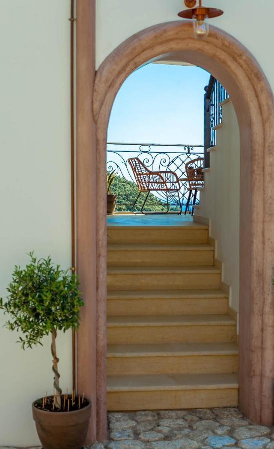Natura Luxury Suites Parga Eksteriør billede