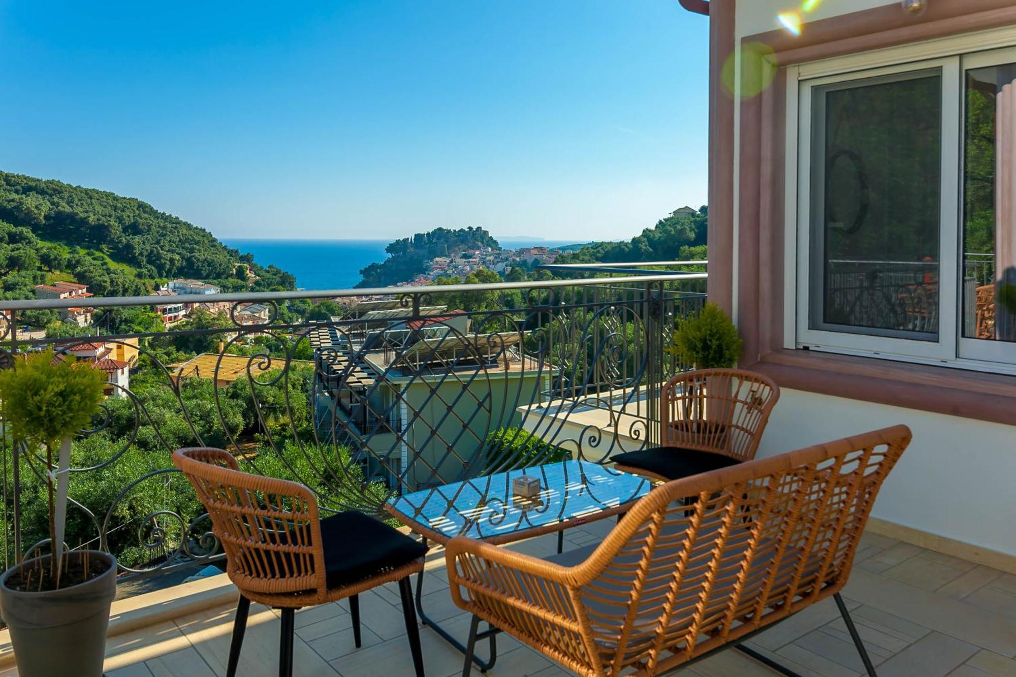 Natura Luxury Suites Parga Eksteriør billede